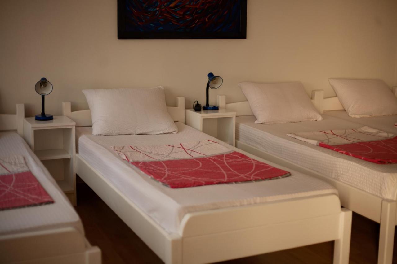 Apartments Azra Mostar Esterno foto